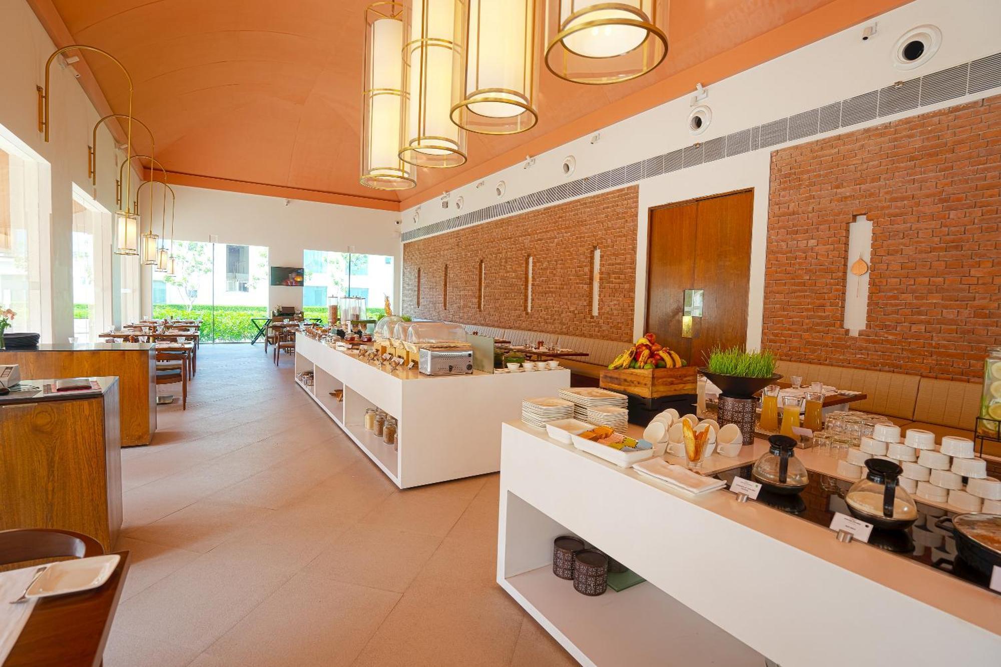 มาราซา สโรวร พรีเมียร์ โพธิคยา Hotel พุทธคยา ภายนอก รูปภาพ